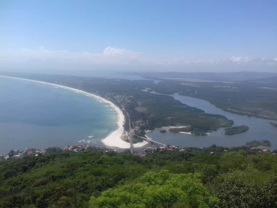 Rio de Janeiro: Pedra do Telegrafo Hike & Grumari Beach Tour - What to pack for the trail and beach