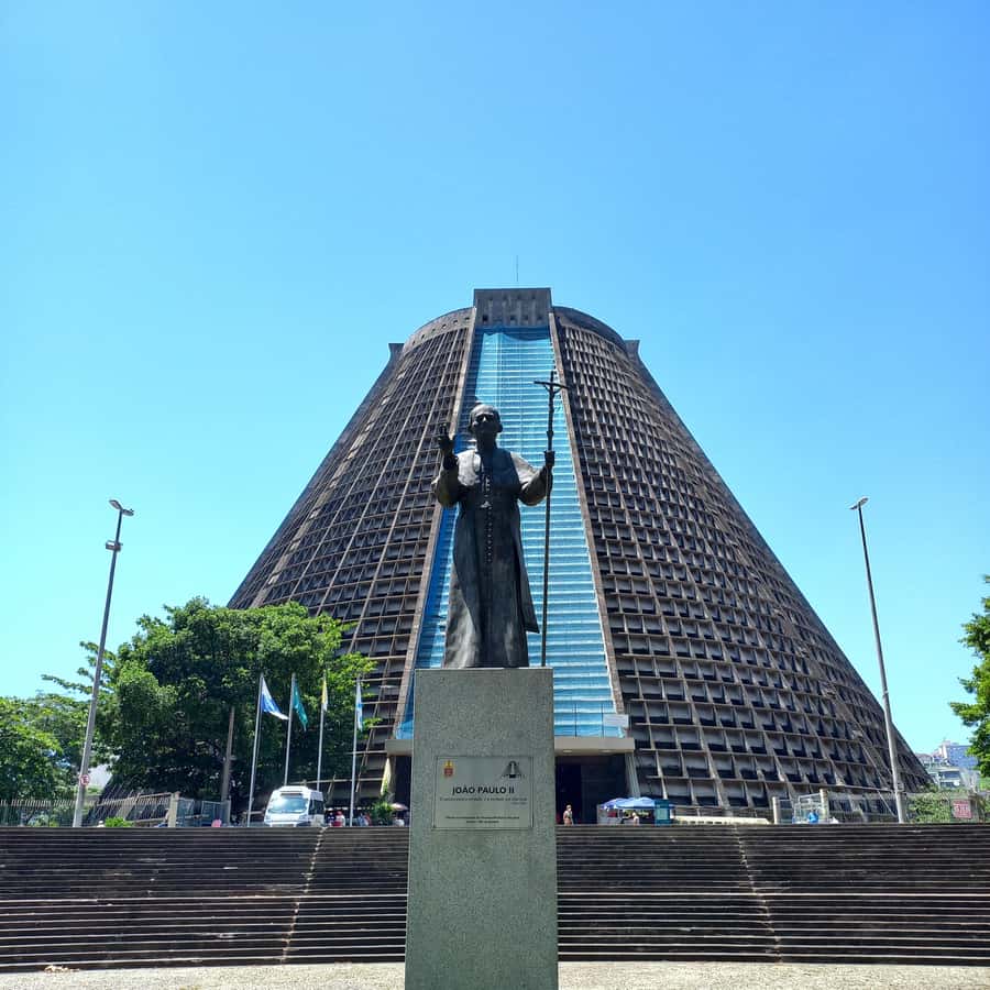 Rio de Janeiro: Private Full-Day Highlights Tour - Guides, languages, and the human side of the day