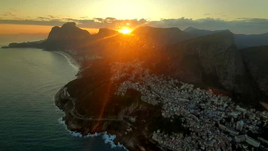 Rio de Janeiro: Private Helicopter Tour - Rodrigo de Freitas Lagoon and Rio’s famous landmarks