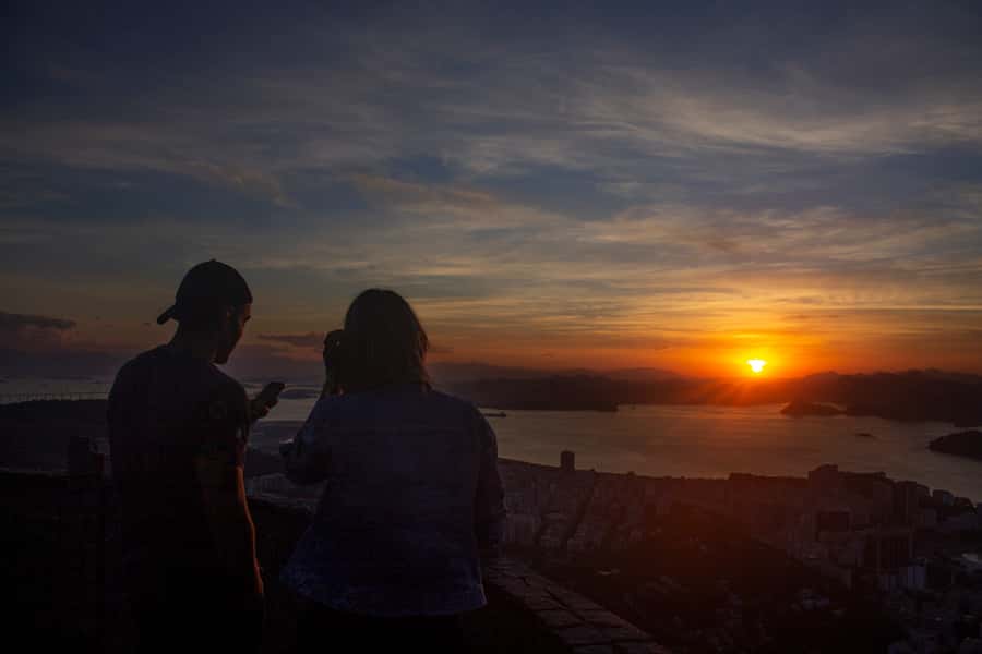 Rio de Janeiro: Private Sunrise Tour at Mirante Dona Marta - Why Mirante Dona Marta makes a strong sunrise stop
