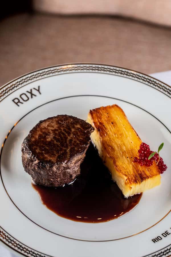 Rio de Janeiro: Roxy Dinner Show with Hotel Pickup - Dinner by chef Danilo Parah