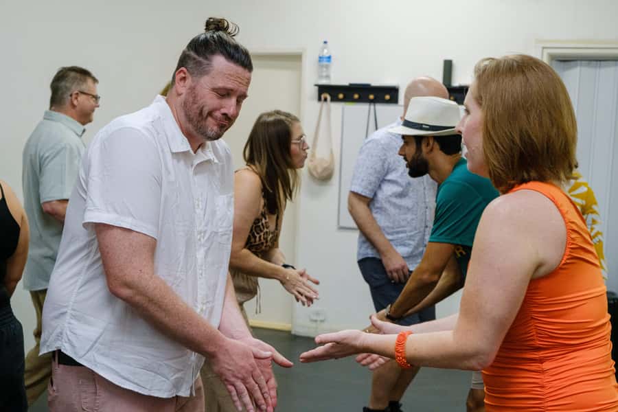 Rio de Janeiro: Samba Class and Samba Night Tour - The guides make the evening work