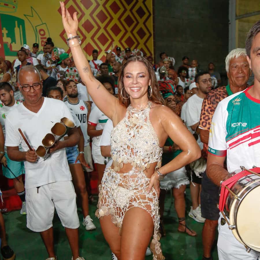 Rio de Janeiro: Samba School Rehearsal Viewing With Transfer - Arriving at a different samba school each night