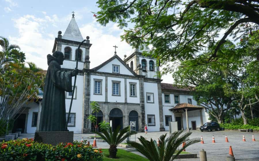 Rio de Janeiro: Skip-The-Line Private Sugarloaf & City Tour - Who should book this experience