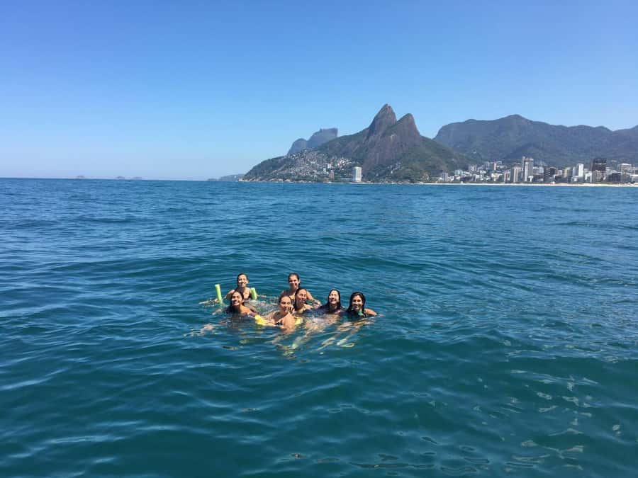 Rio de Janeiro: SpeedBoat Tour - Beach Tour with Beer - Cagarras Islands and water time