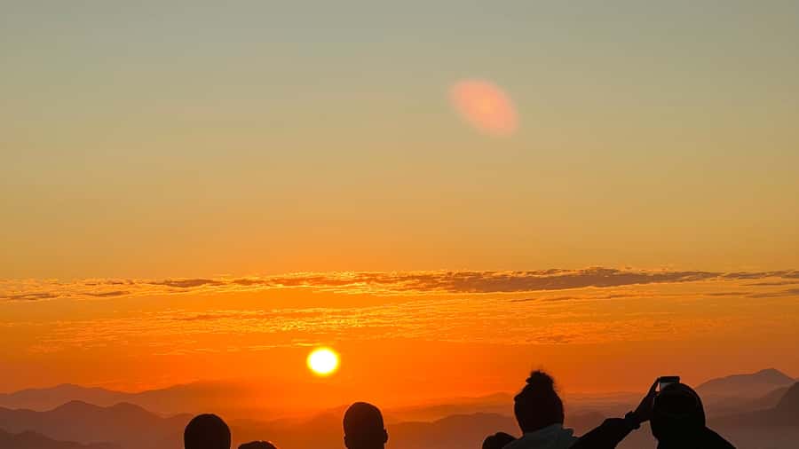 Rio de Janeiro: Sunrise Lookout and Christ the Redeemer Tour - Christ the Redeemer before the lines build