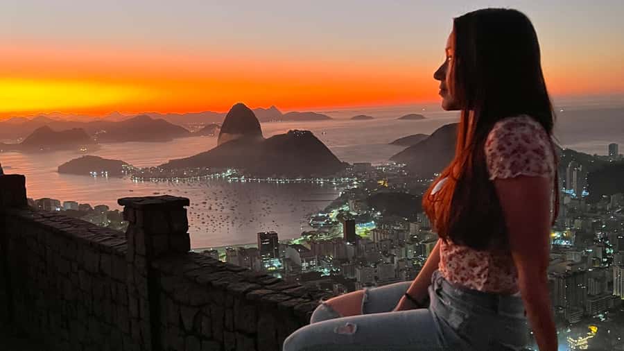 Rio de Janeiro: Sunrise Lookout and Christ the Redeemer Tour - The breakfast is on the mountain, not in a café