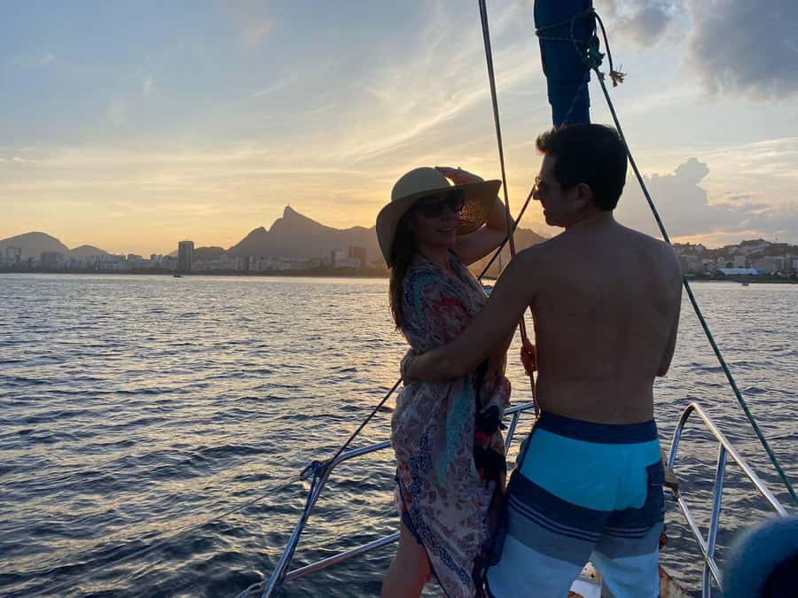 Rio de Janeiro: Sunset Sailboat Tour with Open Bar - The open bar is a major part of the value