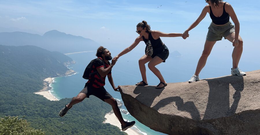 Rio de Janeiro: Telegrafo Rock Hike with Optional Beach Stop - Walking into White Stone State Park