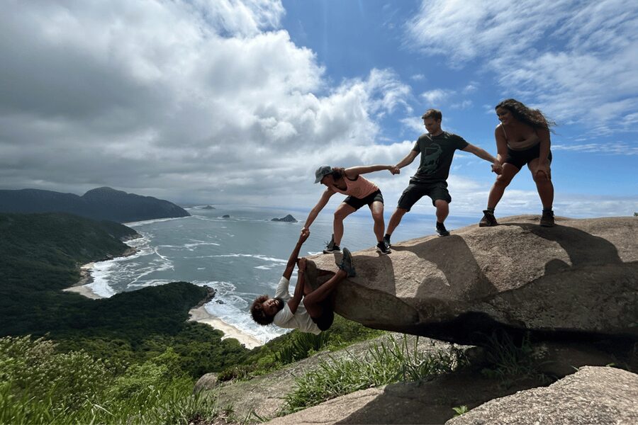 Rio de Janeiro: Telegrafo Rock Hike with Optional Beach Stop - Choosing your beach stop after the hike