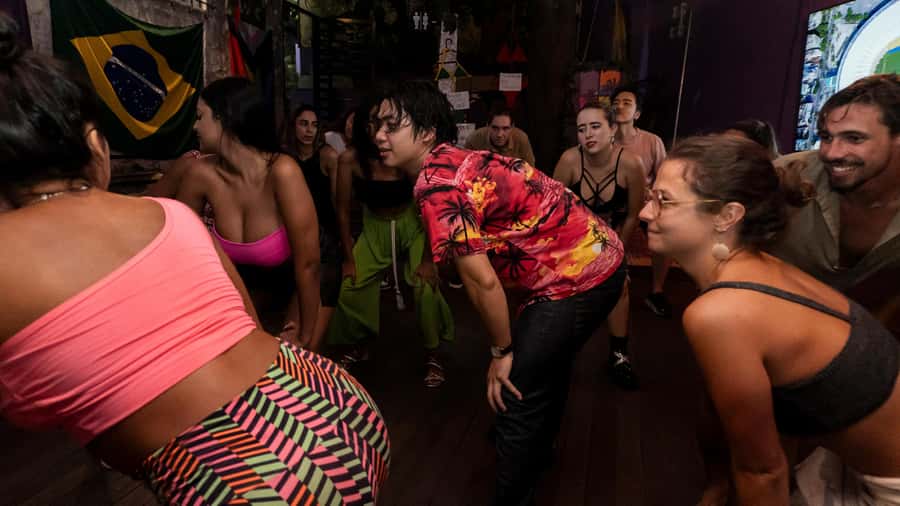 Rio Experience: Caipirinha Workshop (2 Caipis) + Funk Class - What the $12 price really covers