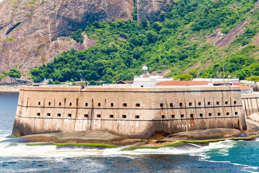 Rio: Guanabara Bay 2-Hour Boat Tour - What the $24 price gets you