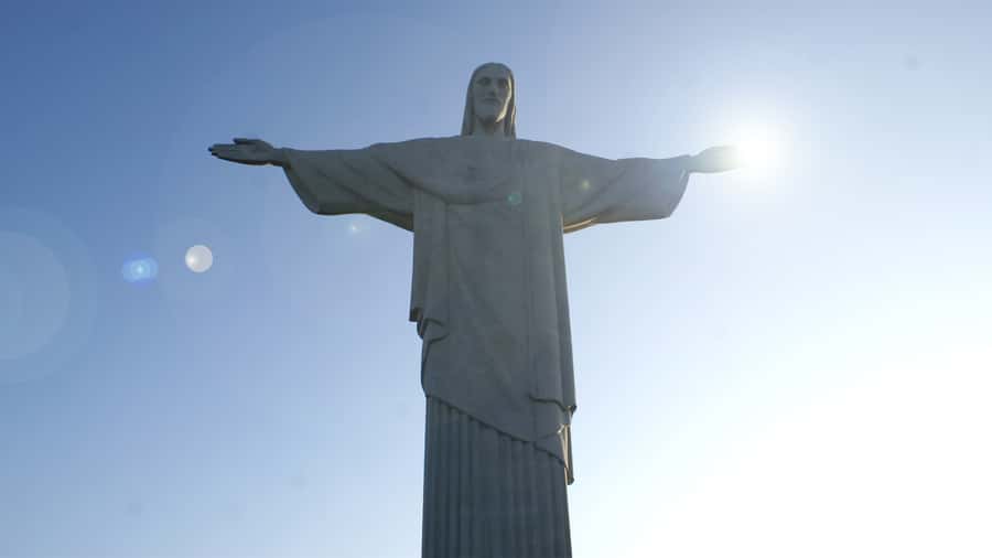 Rio: Maracanã Stadium & Christ the Redeemer by Rack Railway - Pickup can save time, but allow for delays