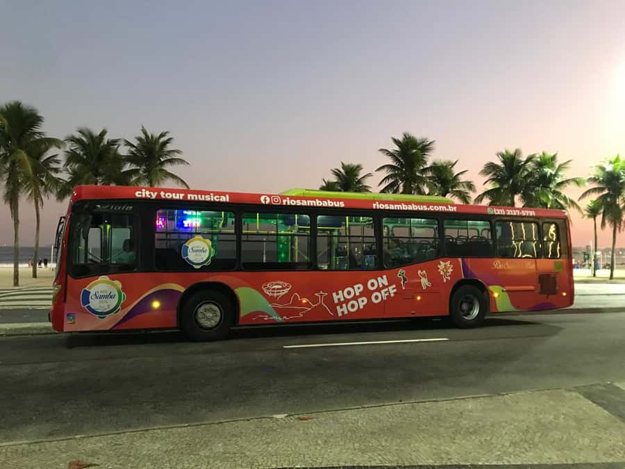 Rio Samba Bus: hop-on hop-off city tour in Rio de Janeiro - Downtown Rio: Cinelândia, Lapa, and the old center