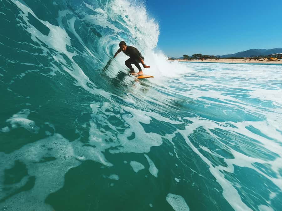 Rio Surf Experience - Who will enjoy this most