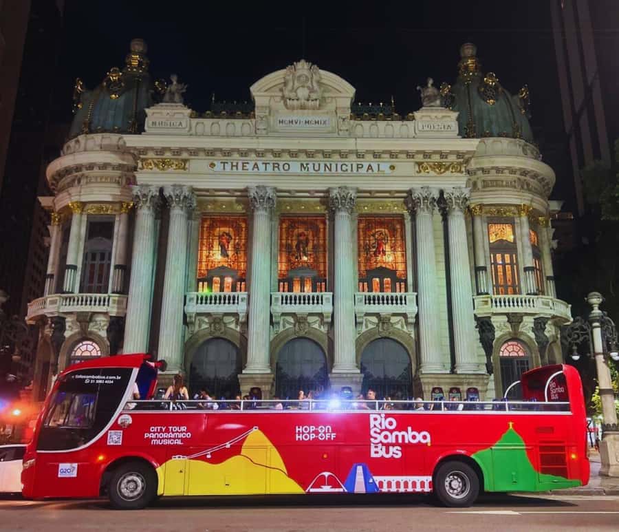 Skyline Night Tour Rio de Janeiro - Panoramic City Tour Rio Samba Bus - Copacabana begins the moving show