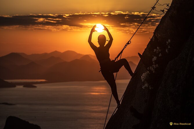 Trail and Rappel on Morro Dois Irmãos - The photo stop is part of the value