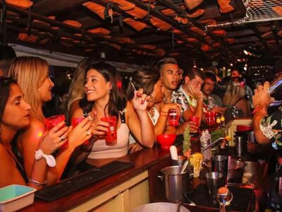 Unforgettable Boat Party